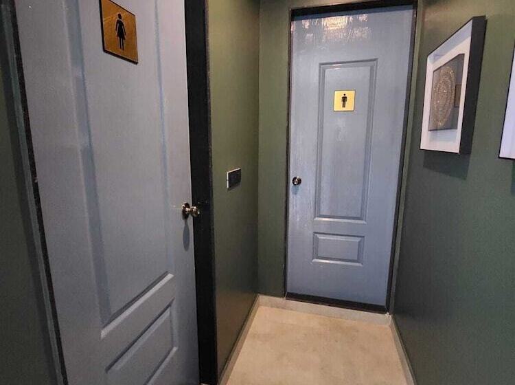 The Eden Inn  A Lake View Hotel, By The Saga Stays, Baga, Arpora