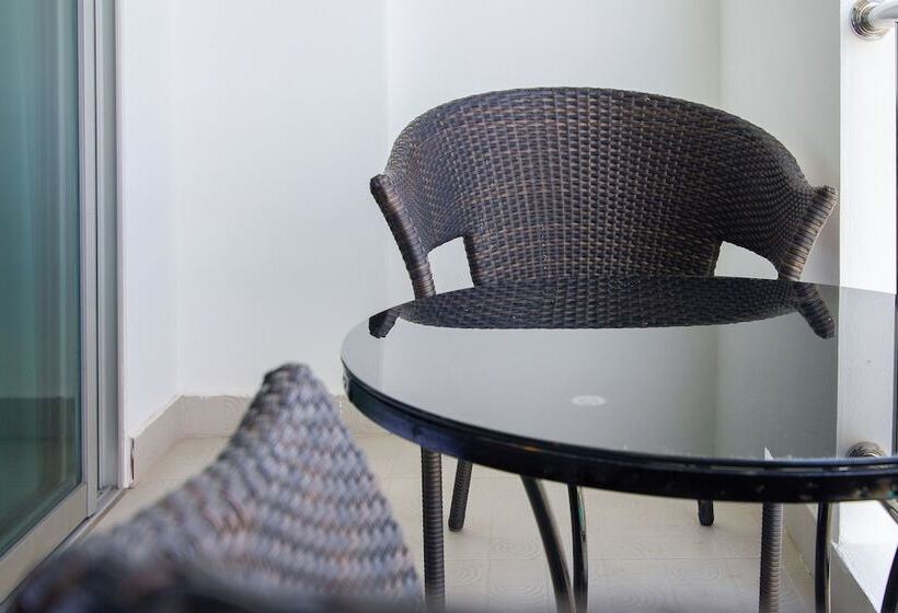 فندق Valhalla Pattaya