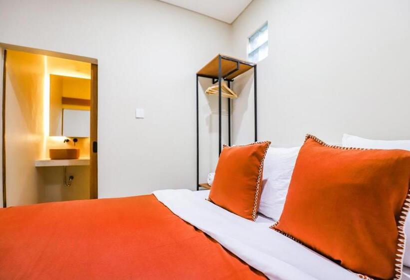 بنسيون Red Studio D   Euro Standard In Canggu Best Area