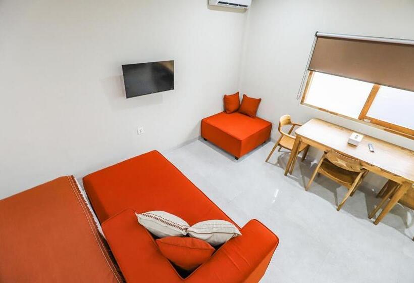 بنسيون Red Studio D   Euro Standard In Canggu Best Area