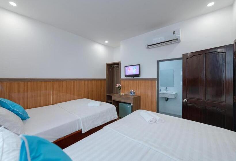 هتل Khách Sạn Hiệp Phong