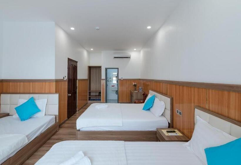 هتل Khách Sạn Hiệp Phong