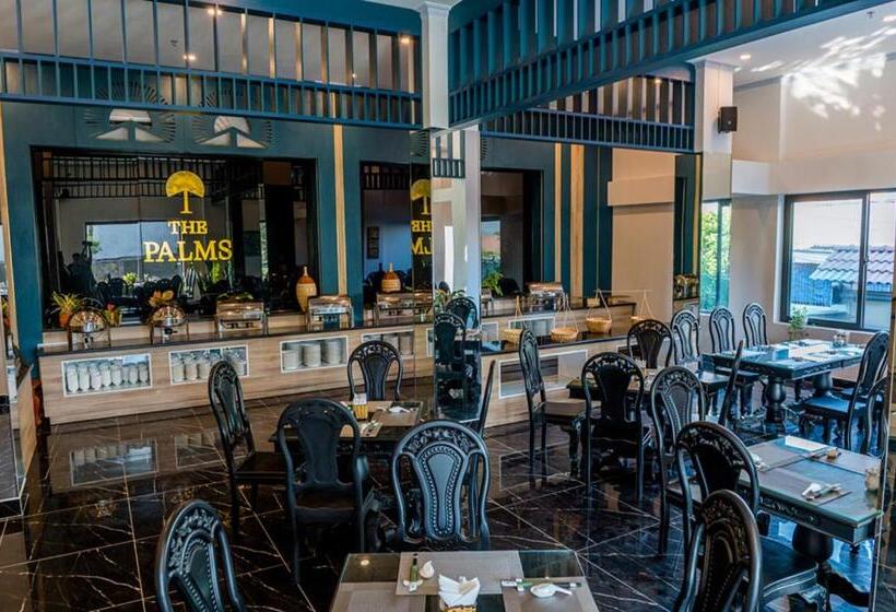 The Palms Hotel By Hmg