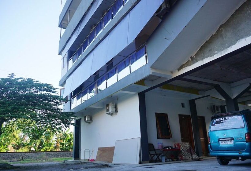 בית מלון כפרי Wijaya Family