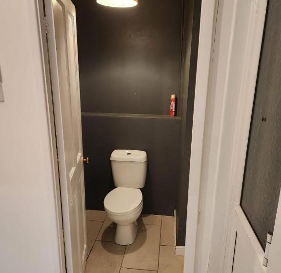 膳宿费 Clarkson S Db B