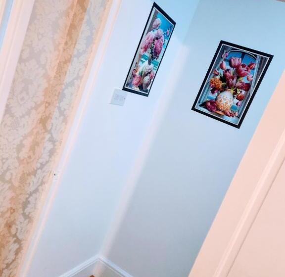 膳宿费 Clarkson S Db B