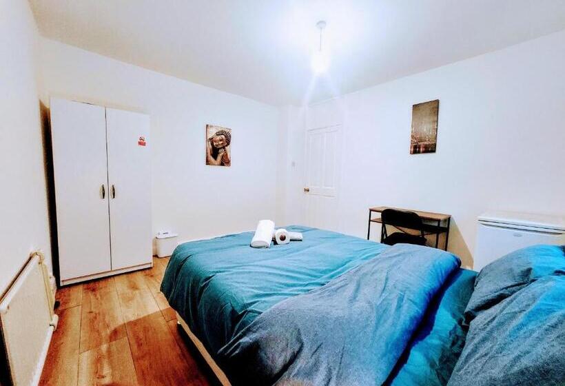 膳宿费 Clarkson S Db B