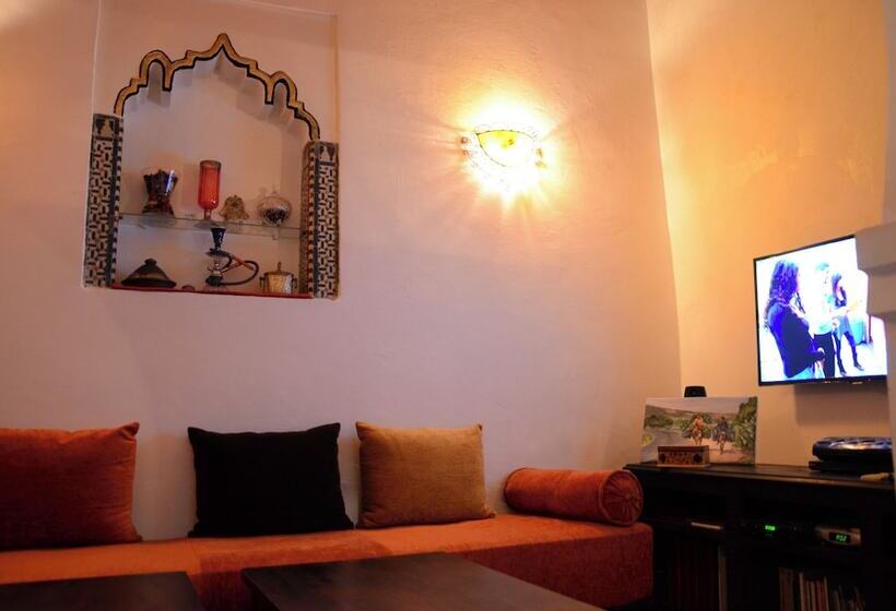 펜션 Room In Bb   Dar Rehla Bab Remouz