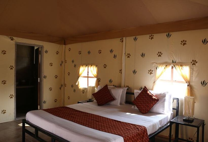 Курорт Chokhiwadi Forest Retreat