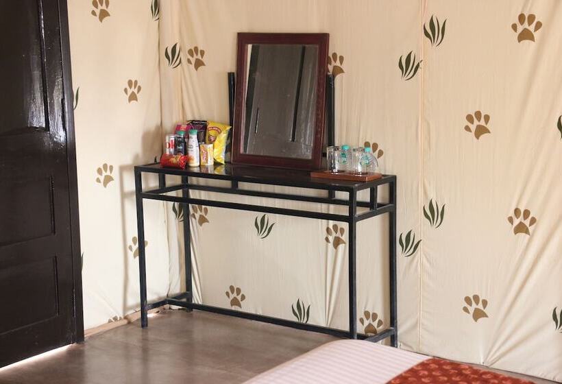 Курорт Chokhiwadi Forest Retreat