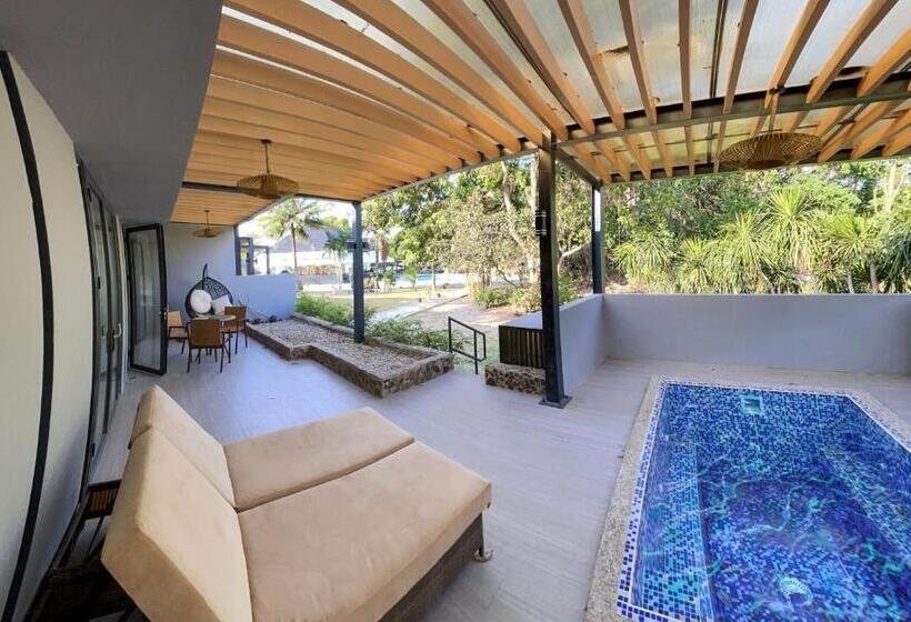 منتجع Villas At Caza Del Mar