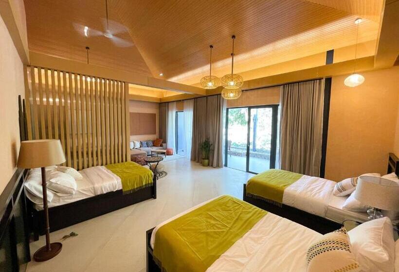 منتجع Villas At Caza Del Mar