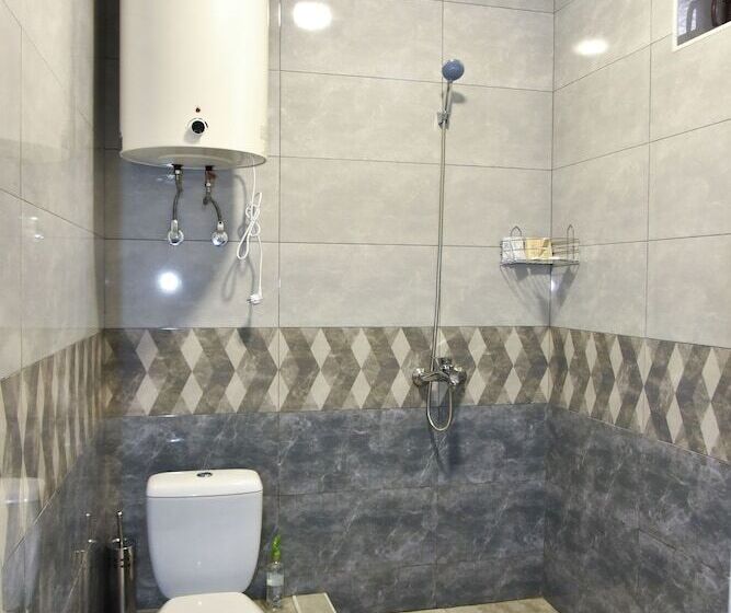 بنسيون Gyulagarak Guest House