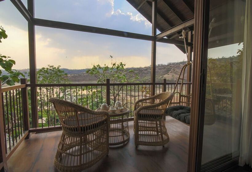 אתר נופש Toyam By Orchid Hotels