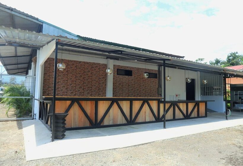 Asha Hostel