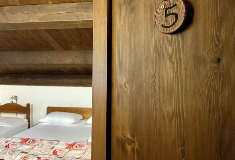 בית מלון כפרי Albergo Ristorante Ca Di Veroli