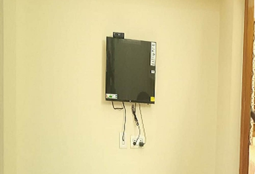 בית מלון כפרי Arumugam Residency Ac