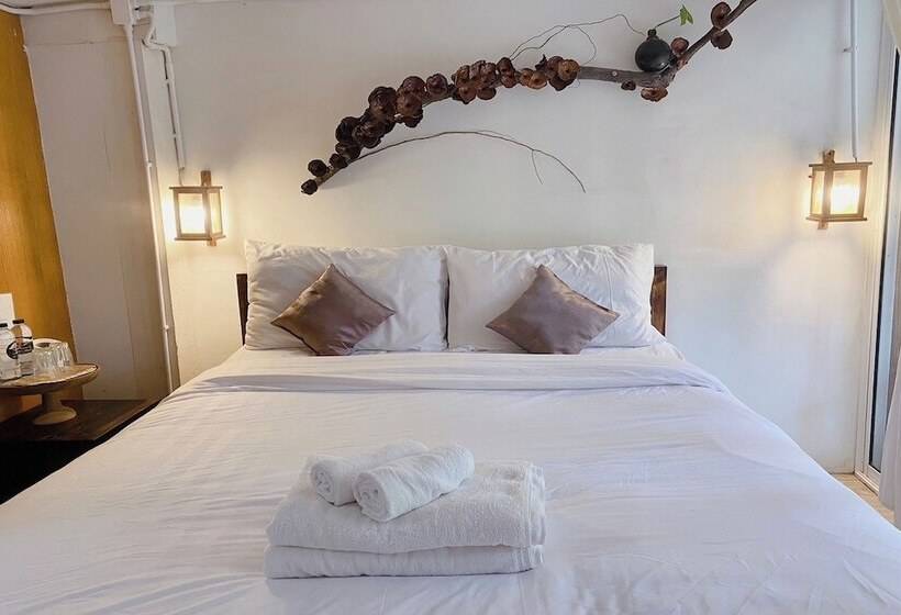 酒店 Monruamsuk Homestay Cafe And Bistro