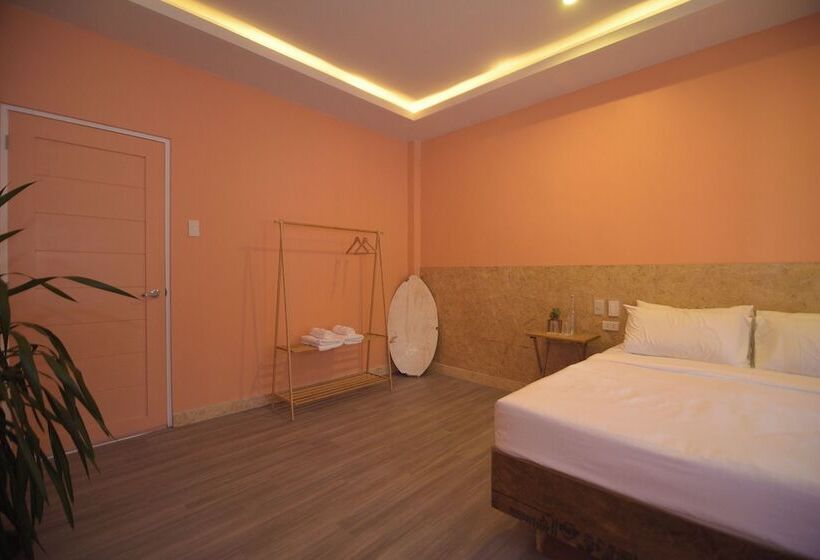 Mosaic Liwliwa Hotel Near Beach