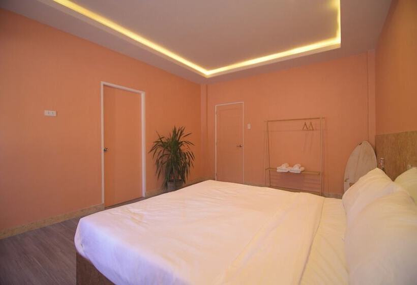 Mosaic Liwliwa Hotel Near Beach