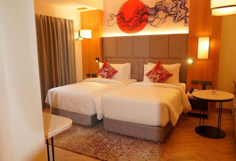 בית מלון כפרי Ramada By Wyndham Gorakhpur Gorakhnath Mandir Road