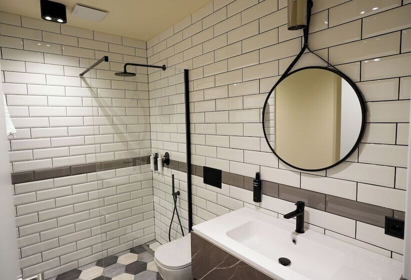 فندق Seven Town House Boutique