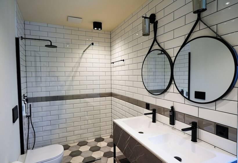 فندق Seven Town House Boutique