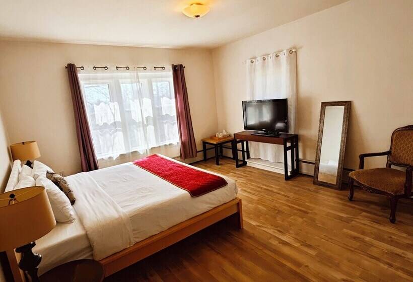 بنسيون Andy S Blue House