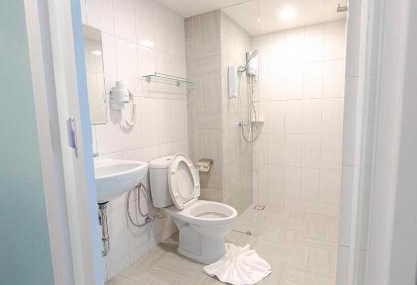 วัน บัดเจท ตาก แม่สอด   One Budget Hotel Tak Maesot