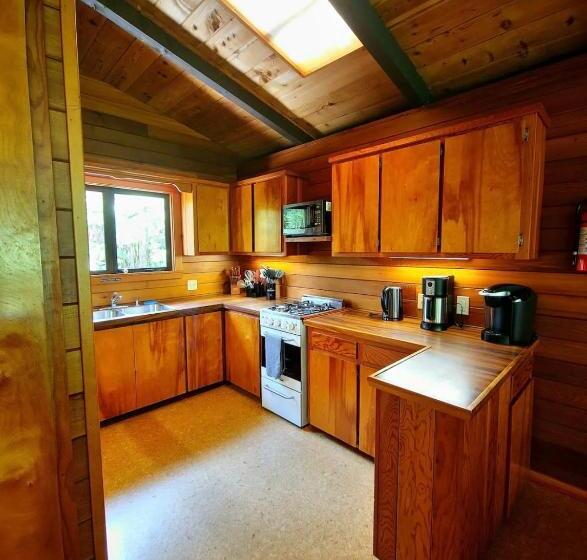 旅馆 The Pacifica Inn