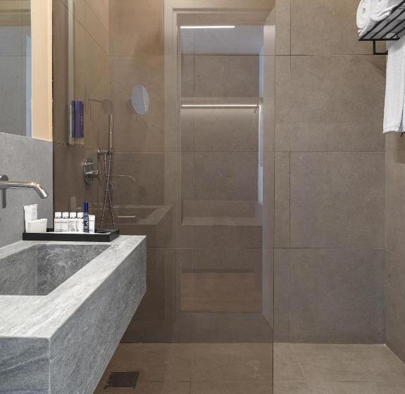 Alinea Market Agora Square