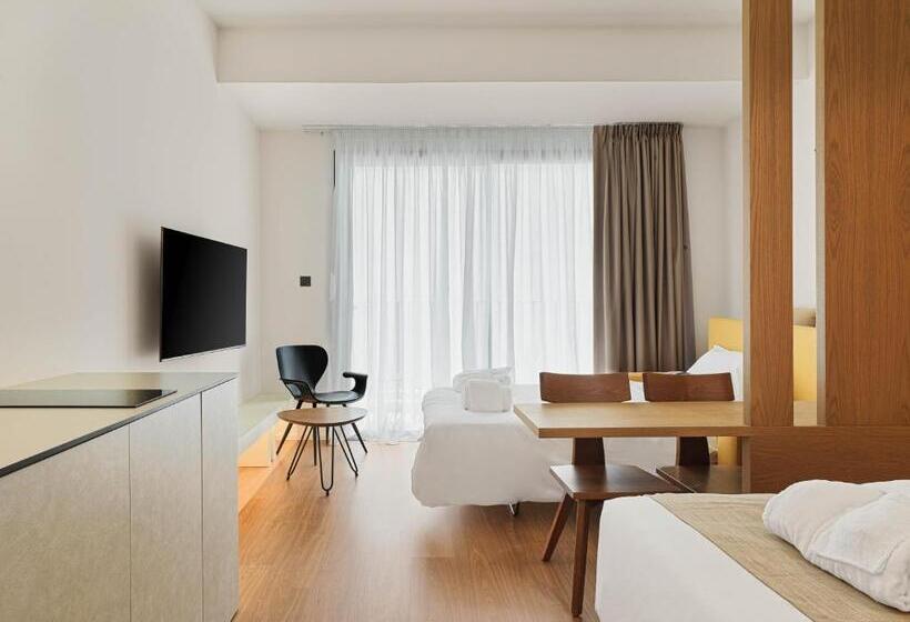 Alinea Market Agora Square