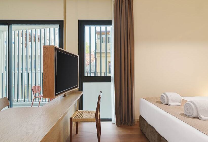 Alinea Market Agora Square