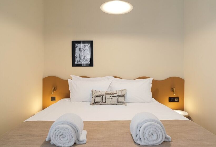 Alinea Market Agora Square