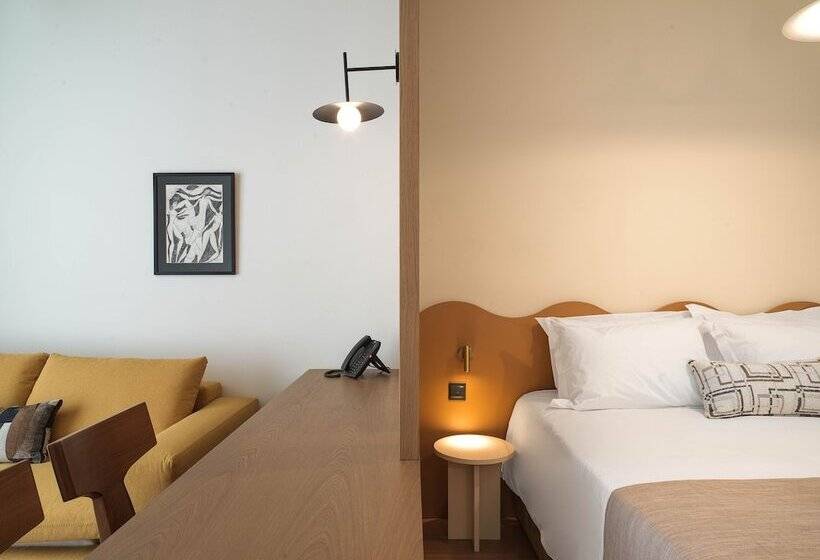 Alinea Market Agora Square