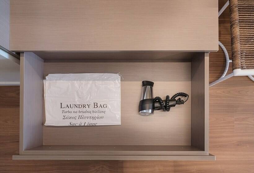 Alinea Market Agora Square