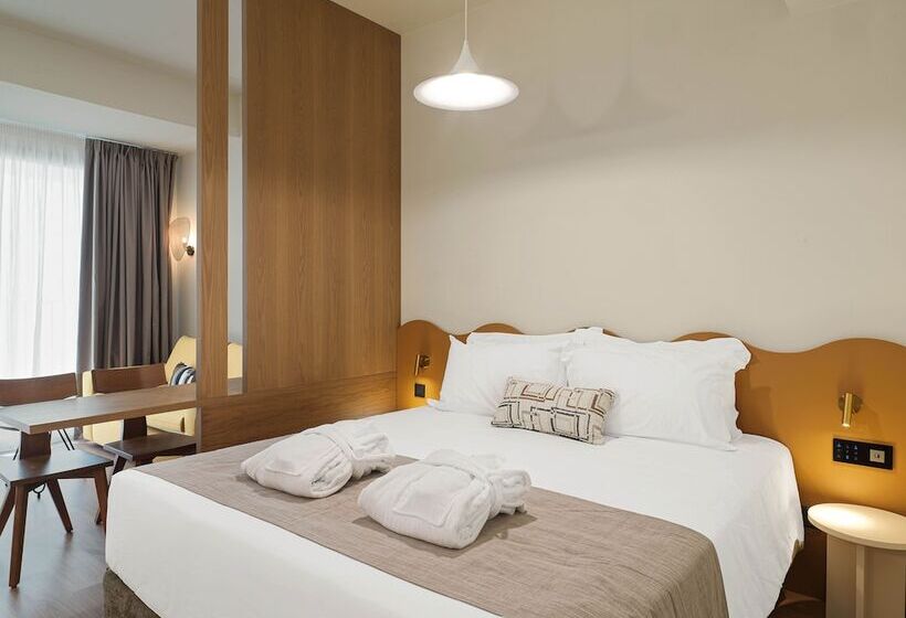 Alinea Market Agora Square