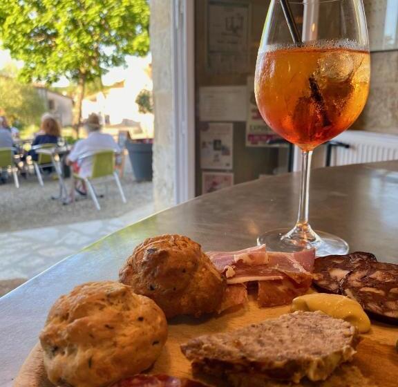 Bed and Breakfast Vers Le Beau