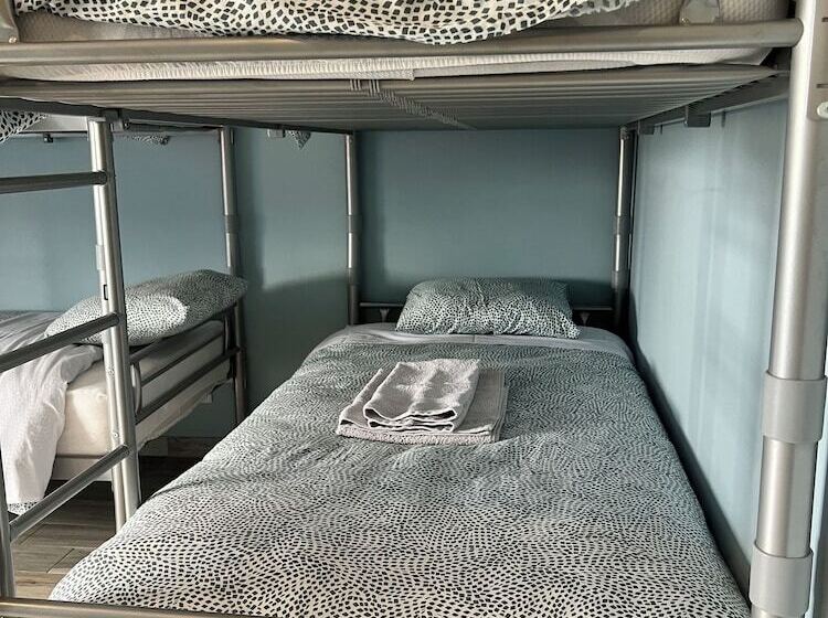 فندق صغير Blue Spot