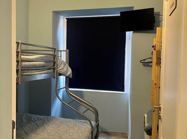 فندق صغير Blue Spot