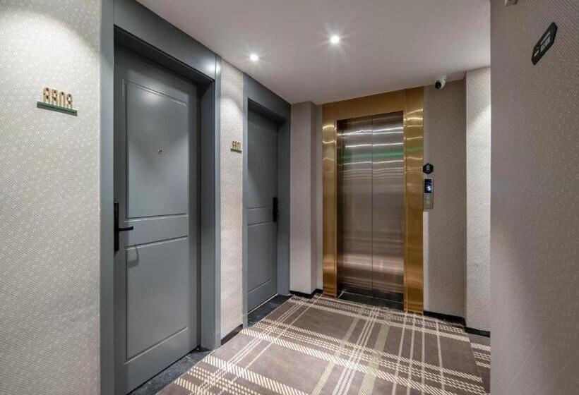 City Comfort Premier Hotel Qinzhou Lingshan Traditional Chinese Medicine Hospital Gymnasium