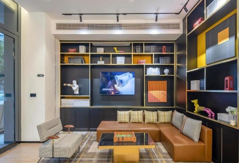 City Comfort Premier Hotel Qinzhou Lingshan Traditional Chinese Medicine Hospital Gymnasium