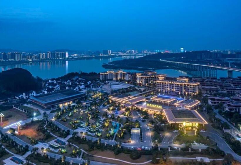 Country Garden Phoenix Hotel Nanchong