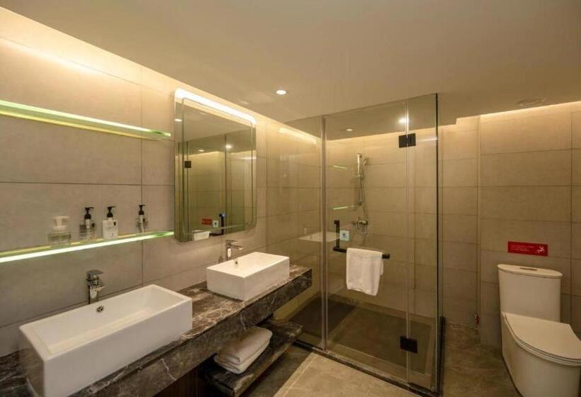 Echarm Hotel Zhanjiang Zhanchuan Avenue Wanda Plaza
