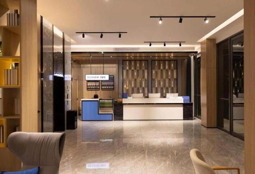 Echarm Hotel Zhanjiang Zhanchuan Avenue Wanda Plaza