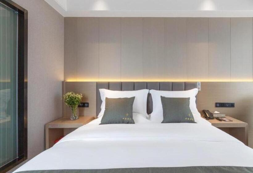 Gya Hotel Kunming Zijin Center Xiaodongcun Metro Station