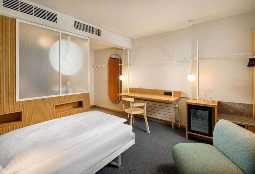 酒店 Alpha By Fassbind