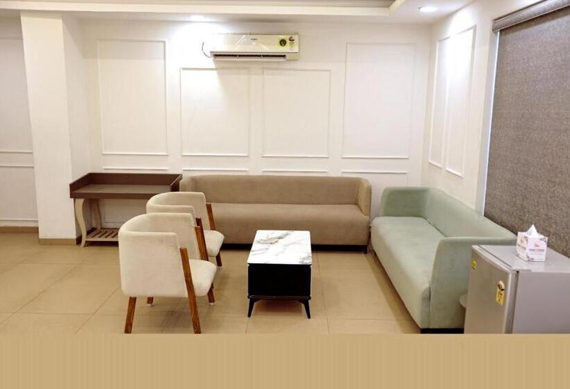 호텔 Baroda Banquets