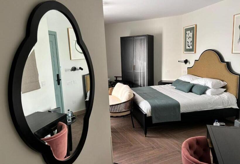 هتل Battery House