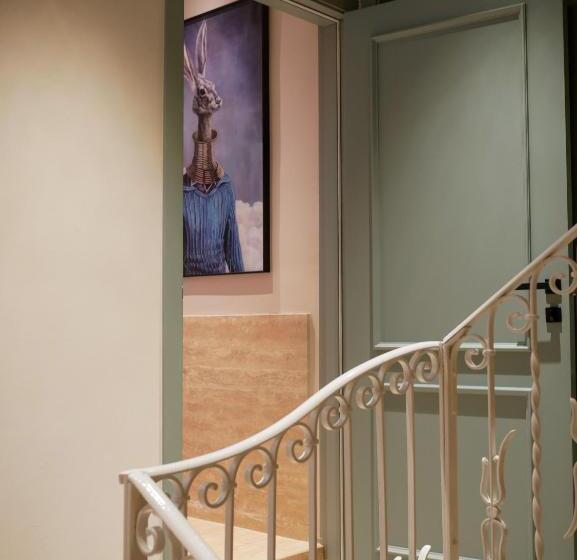 هتل Battery House